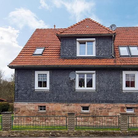 2 Bedroom Cozy Apartment In Suhl Esterno foto