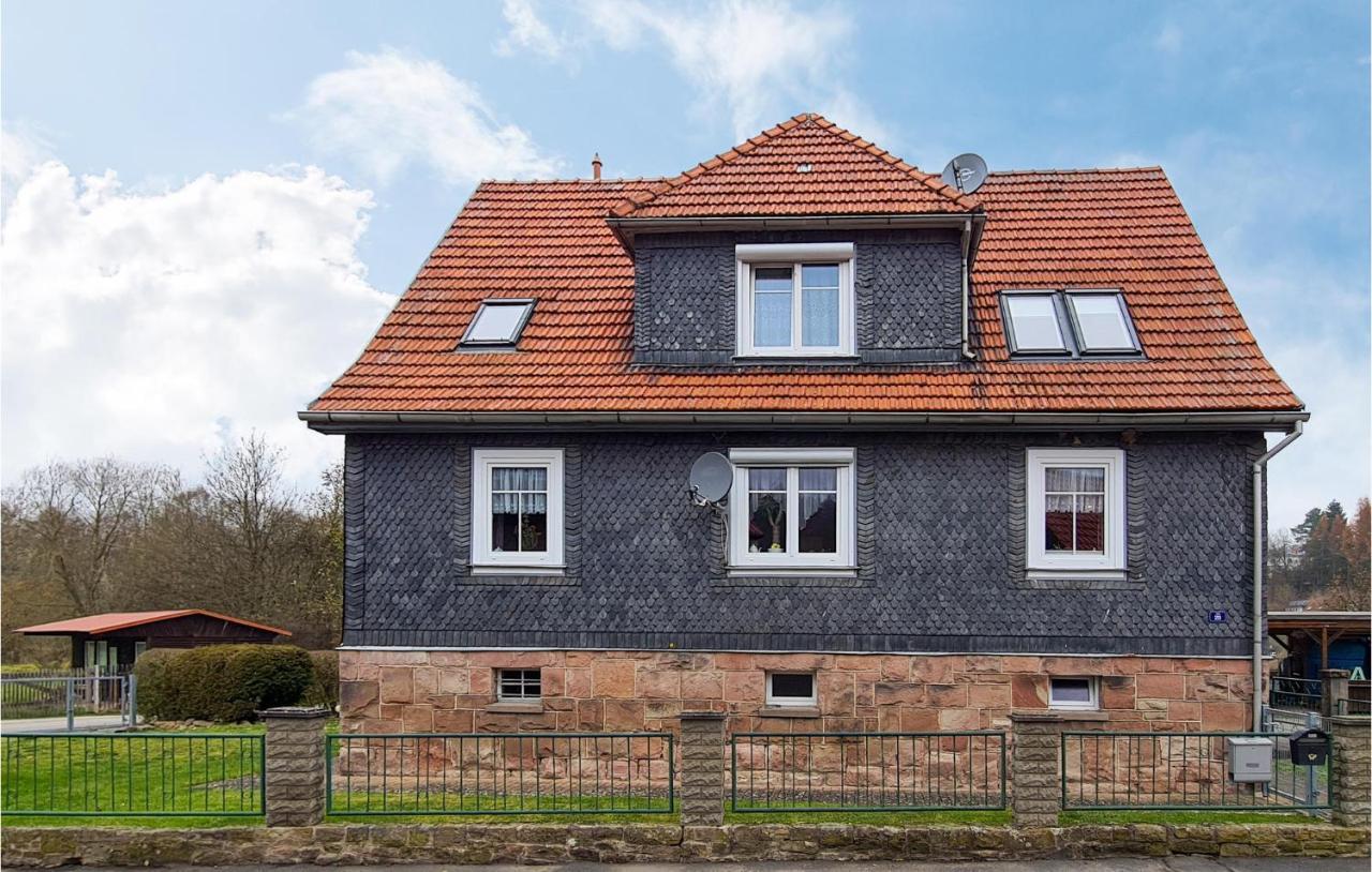 2 Bedroom Cozy Apartment In Suhl Esterno foto